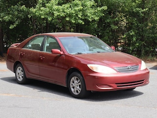 2004 Toyota Camry LE Sedan