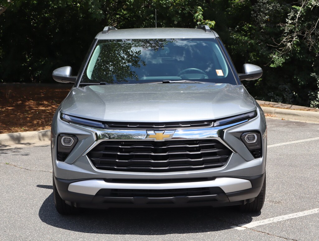 Used 2024 Chevrolet Trailblazer LT SUV