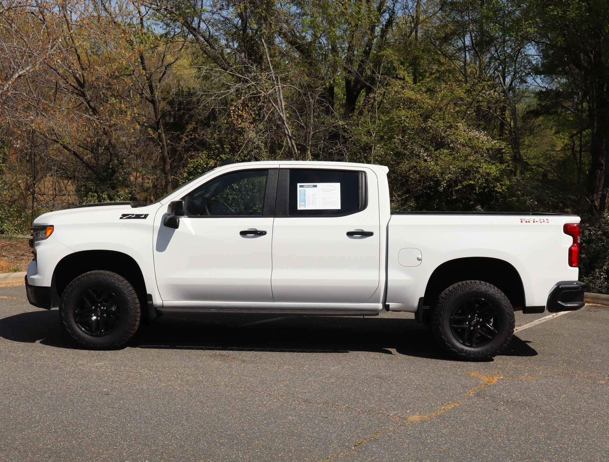 2025 Chevrolet Silverado 1500 LT Trail Boss photo 5