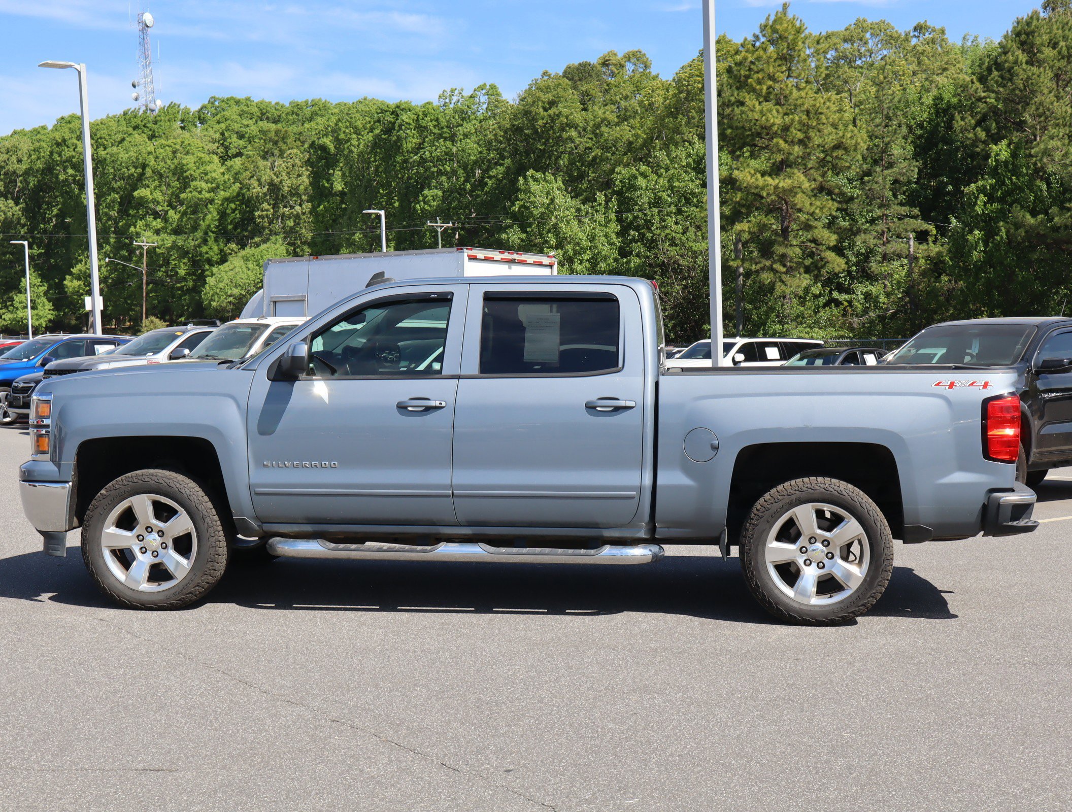 2015 Chevrolet Silverado 1500 LT photo 5