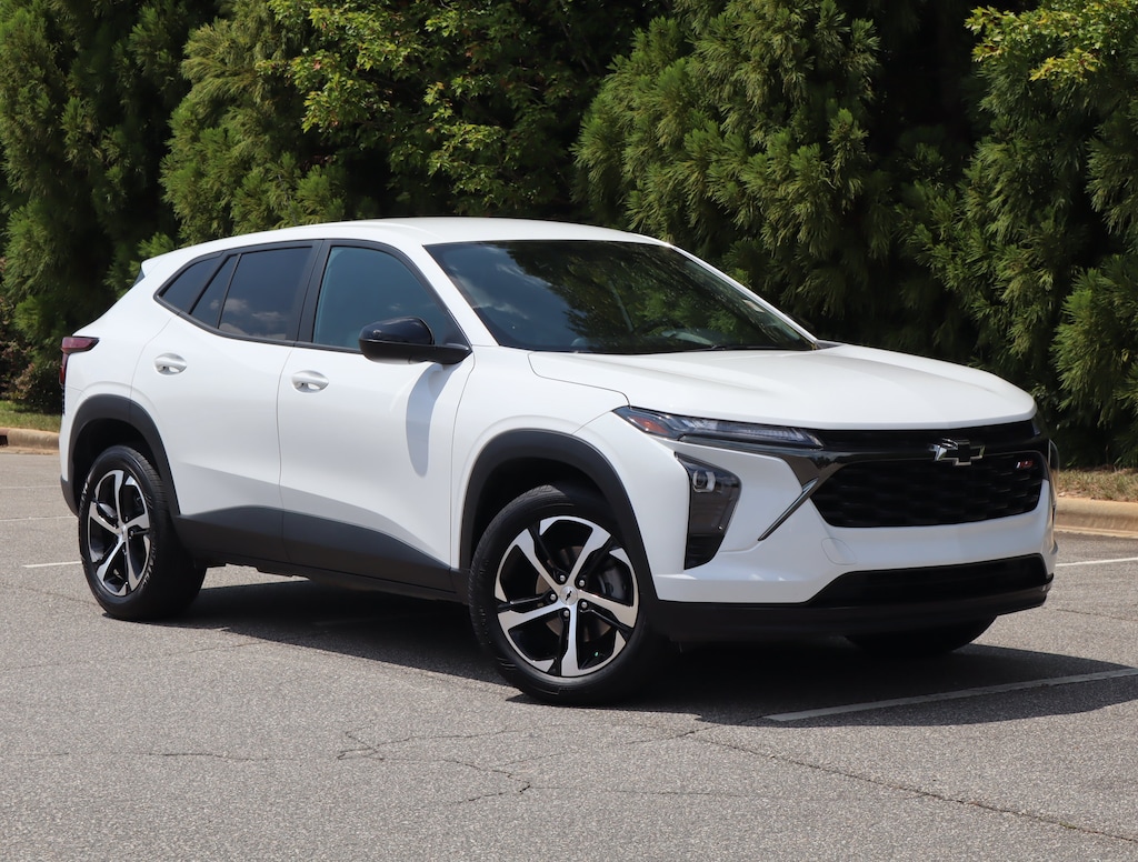 Used 2024 Chevrolet Trax 1RS SUV