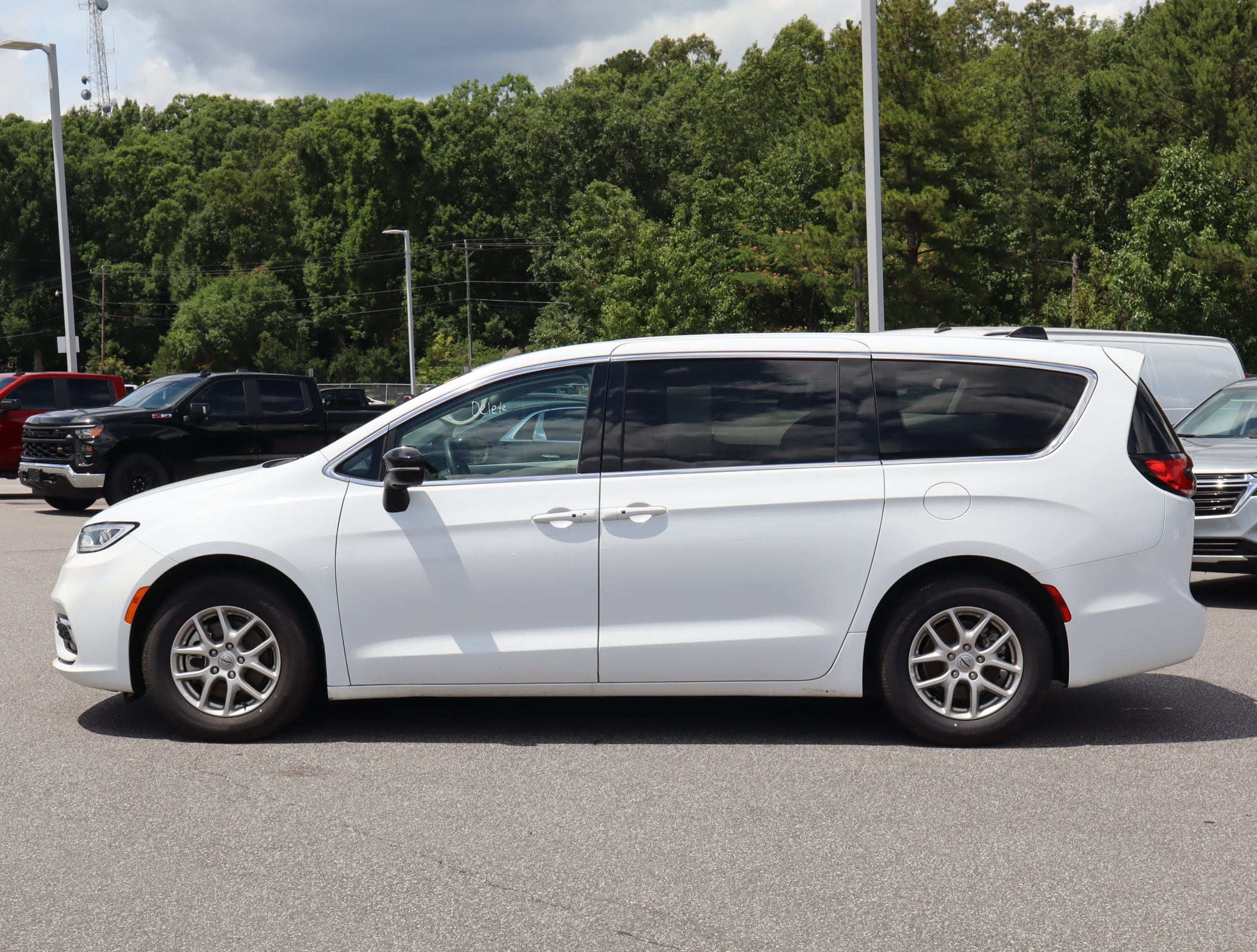 Chrysler Pacifica Touring L