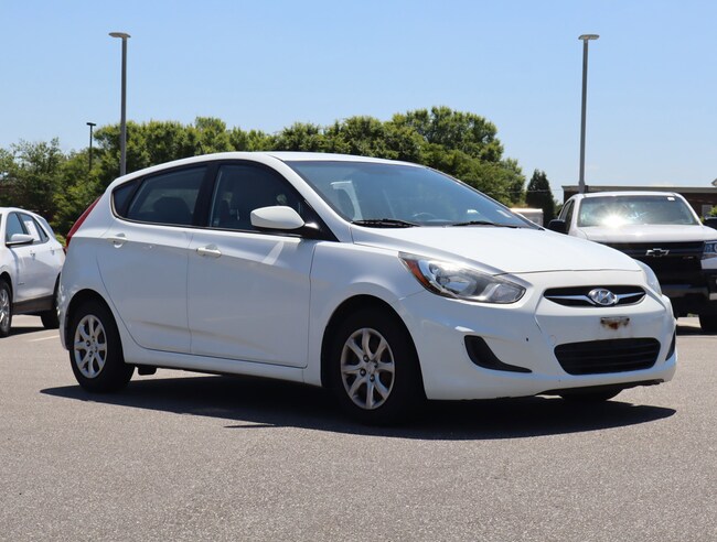 2014 Hyundai Accent GS Hatchback