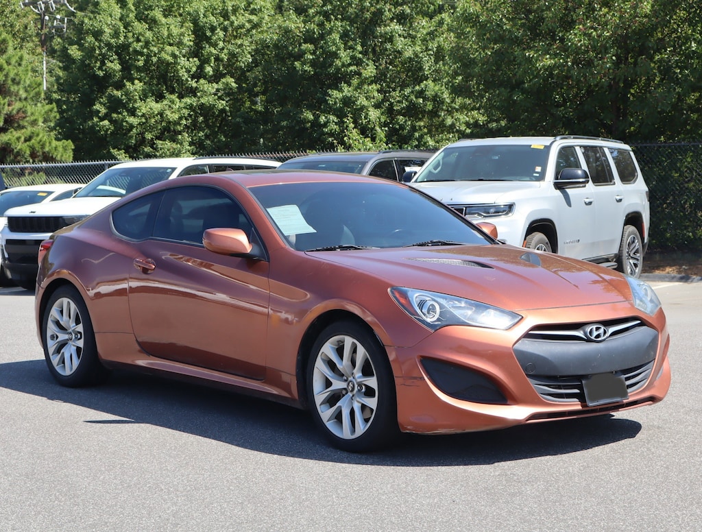 Used 2013 Hyundai Genesis Coupe 2.0T Premium Coupe