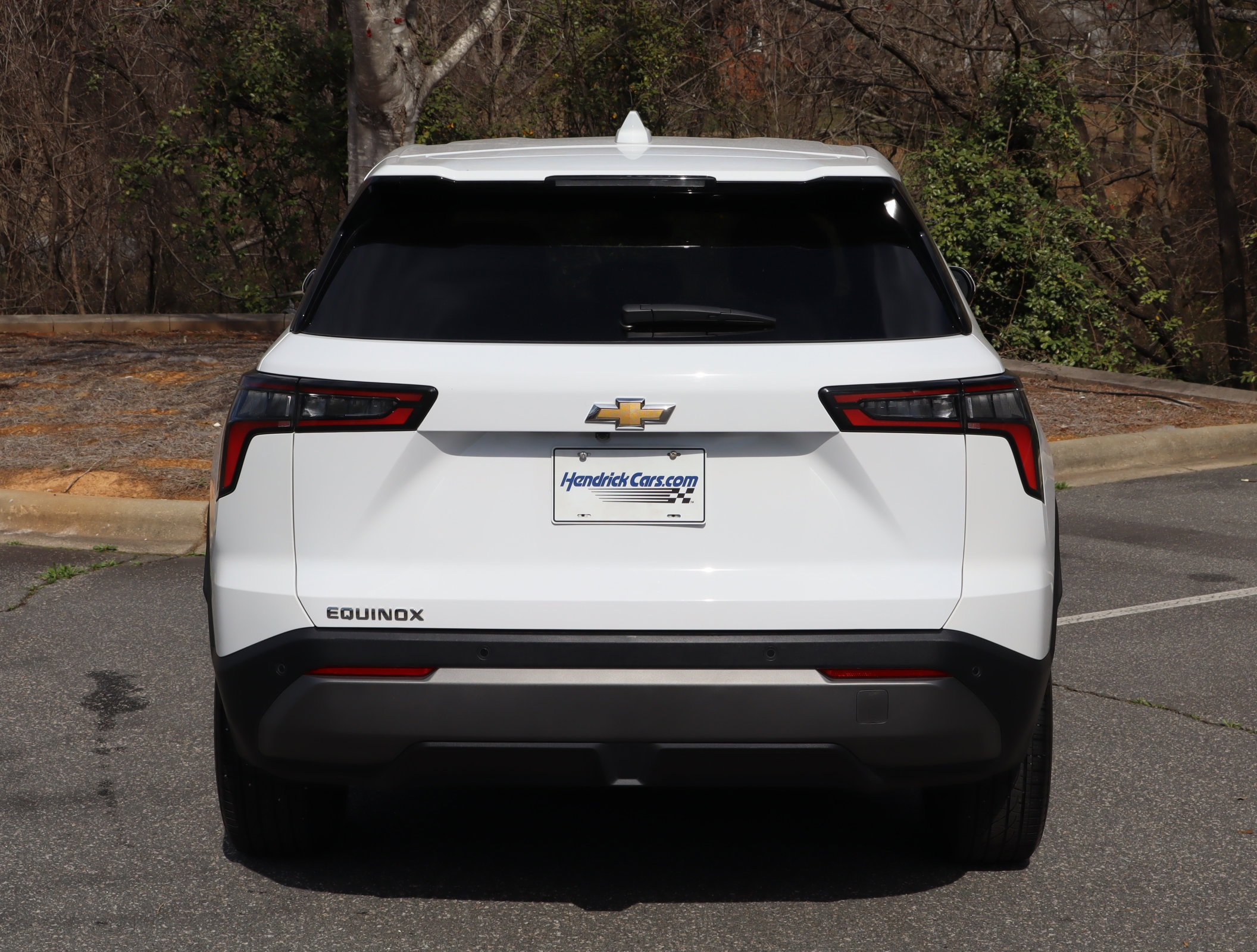 2026 Chevrolet Equinox FWD LT photo 3