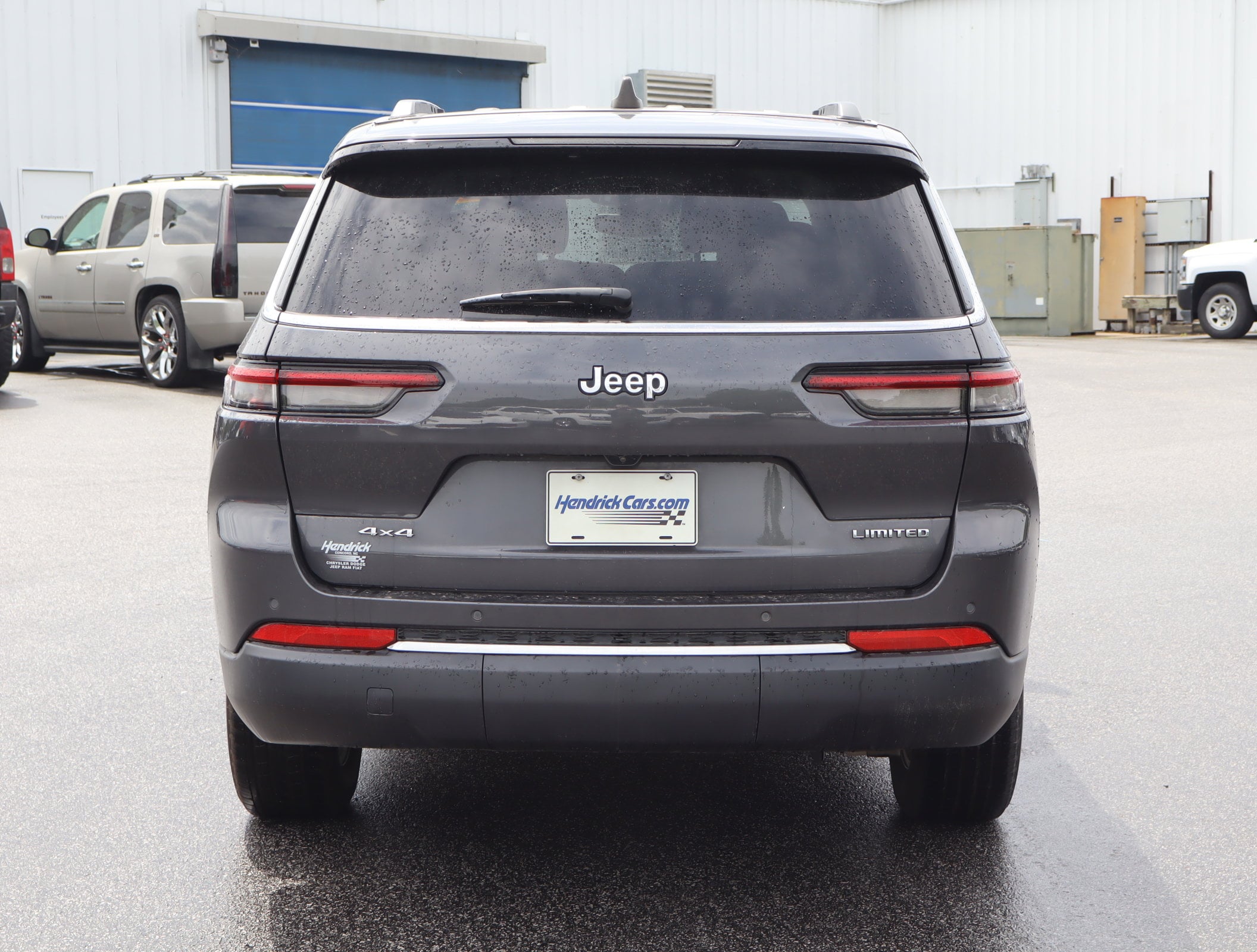 2023 Jeep Grand Cherokee L Limited photo 3