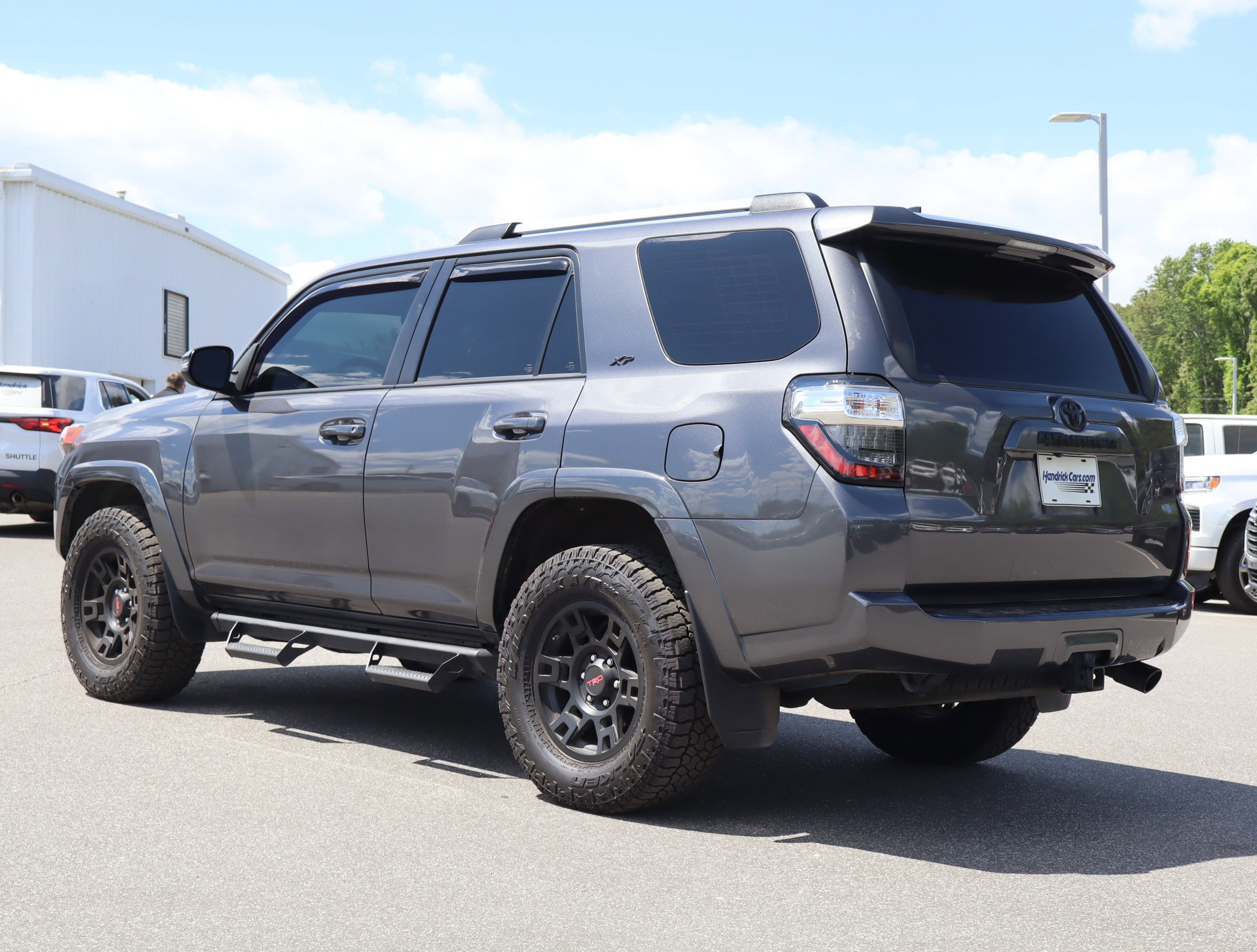 2023 Toyota 4Runner SR5 Premium photo 5