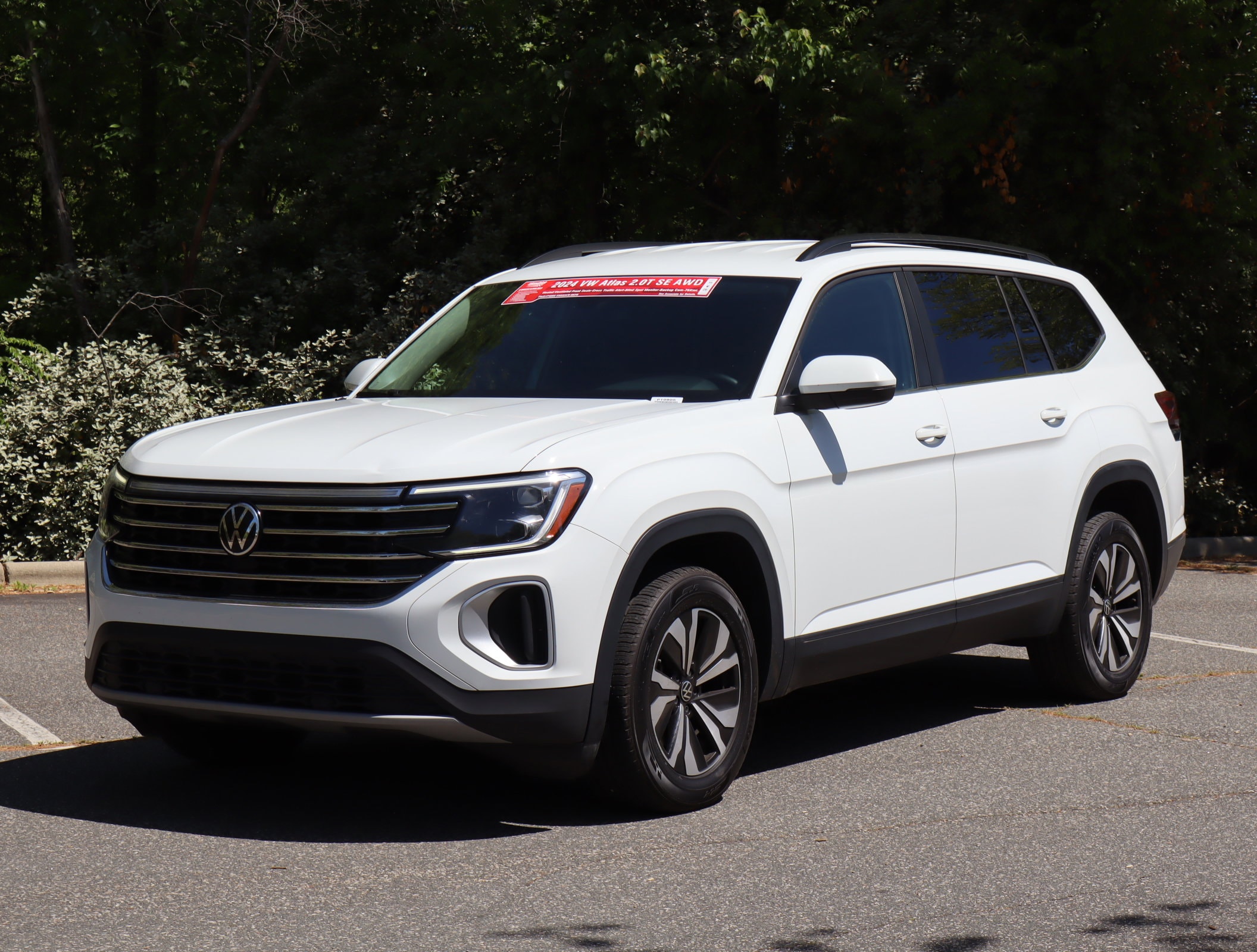 2024 Volkswagen Atlas 2.0T SE photo 4