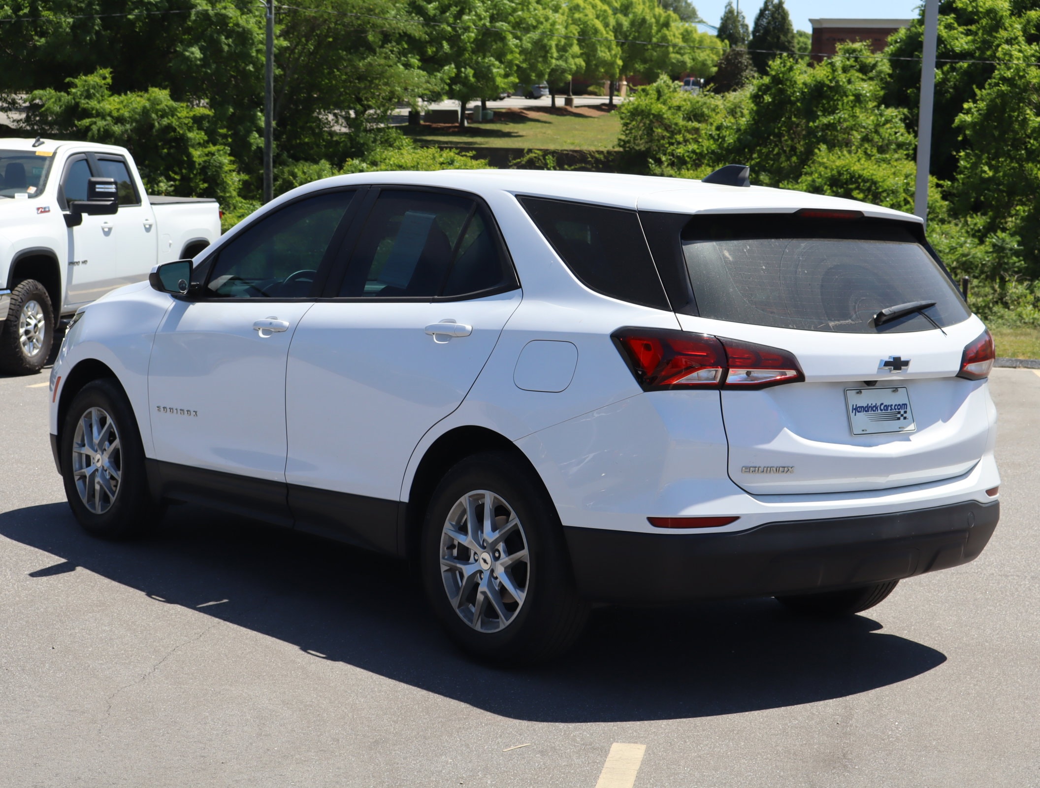 2024 Chevrolet Equinox LS photo 6