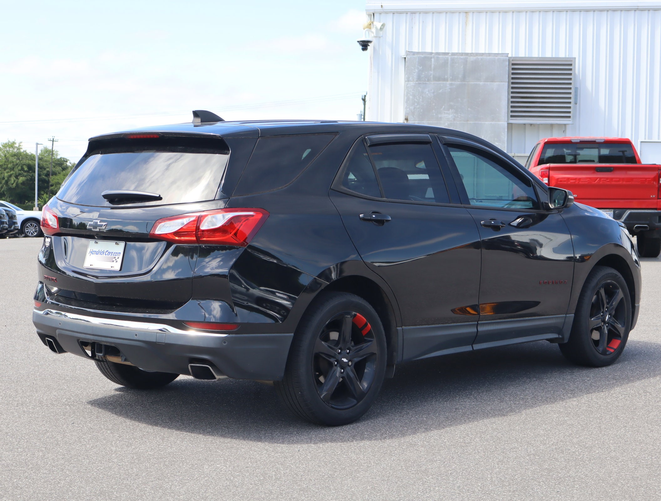 2019 Chevrolet Equinox LT photo 3