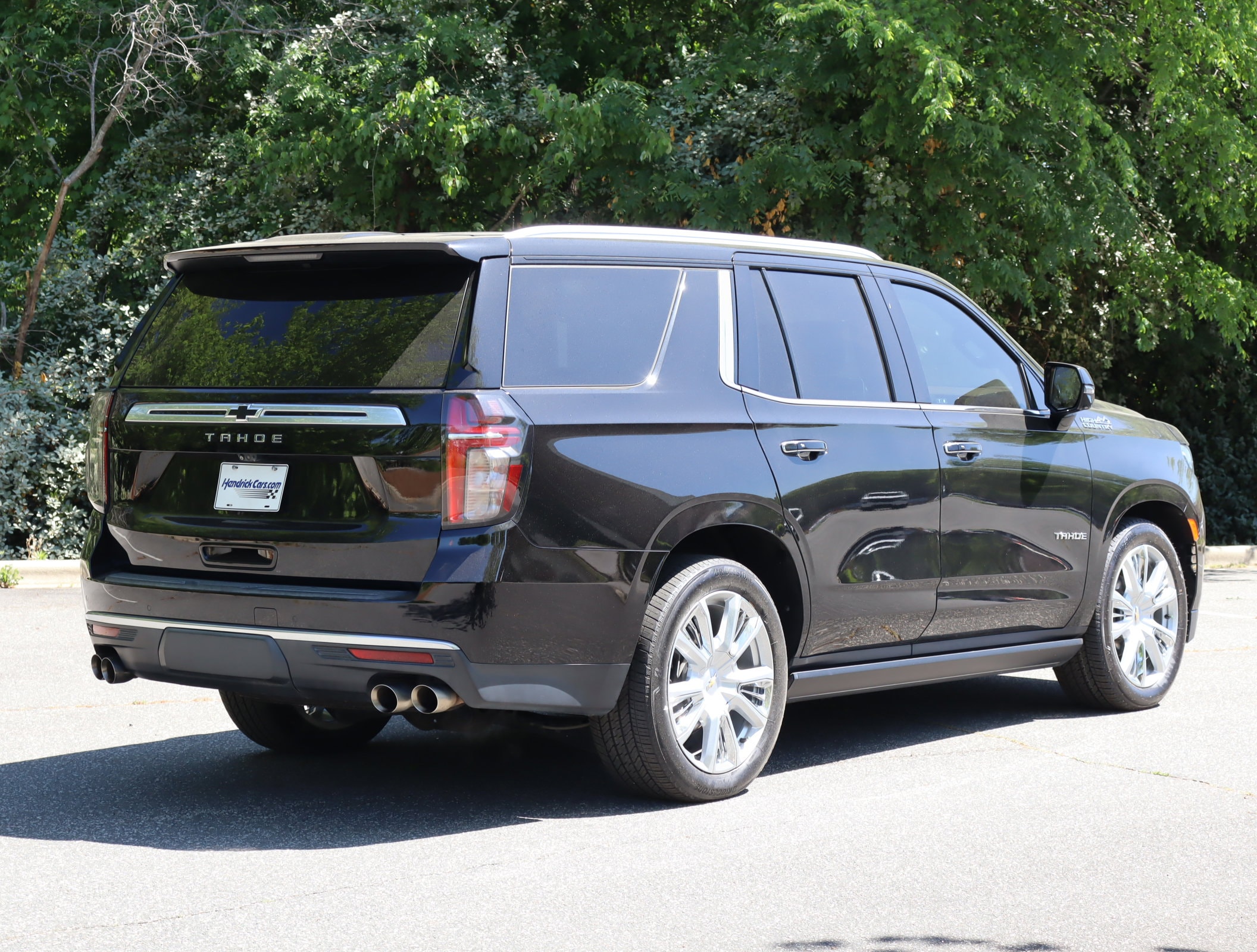 2021 Chevrolet Tahoe High Country photo 3