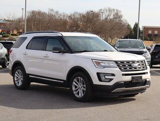2017 Ford Explorer XLT SUV