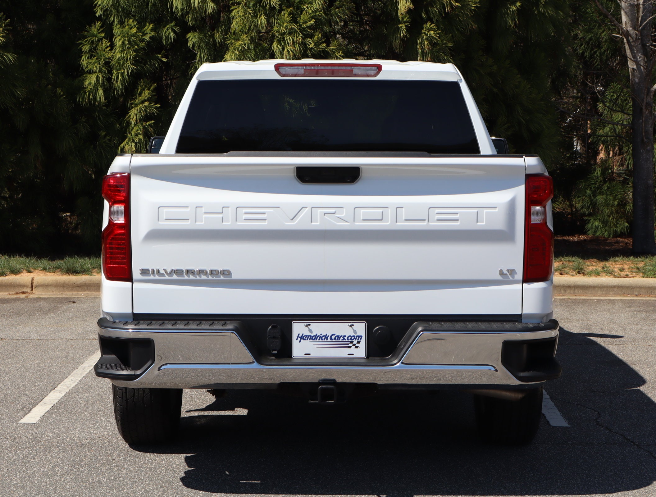 2025 Chevrolet Silverado 1500 LT photo 3