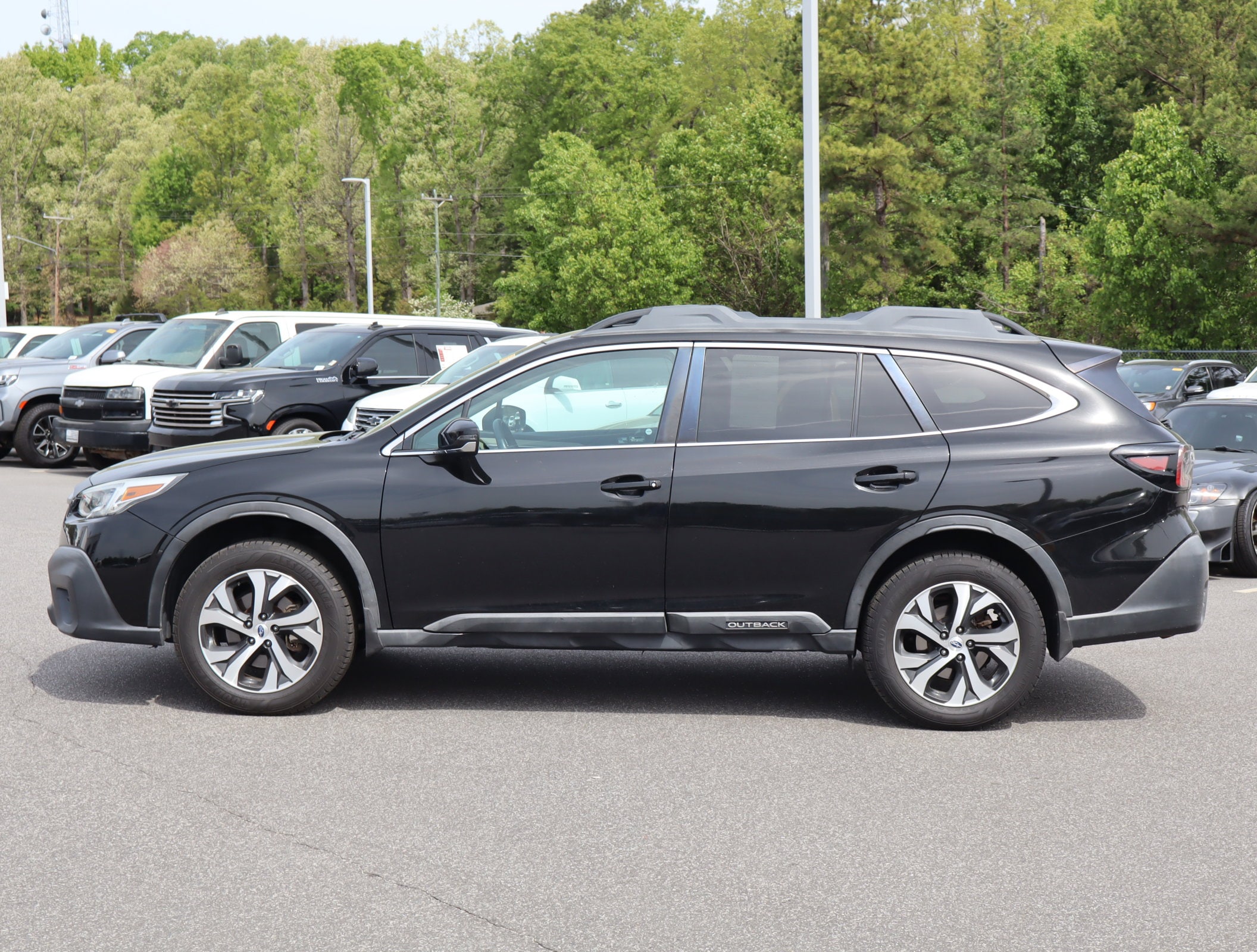 2020 Subaru Outback Limited photo 5