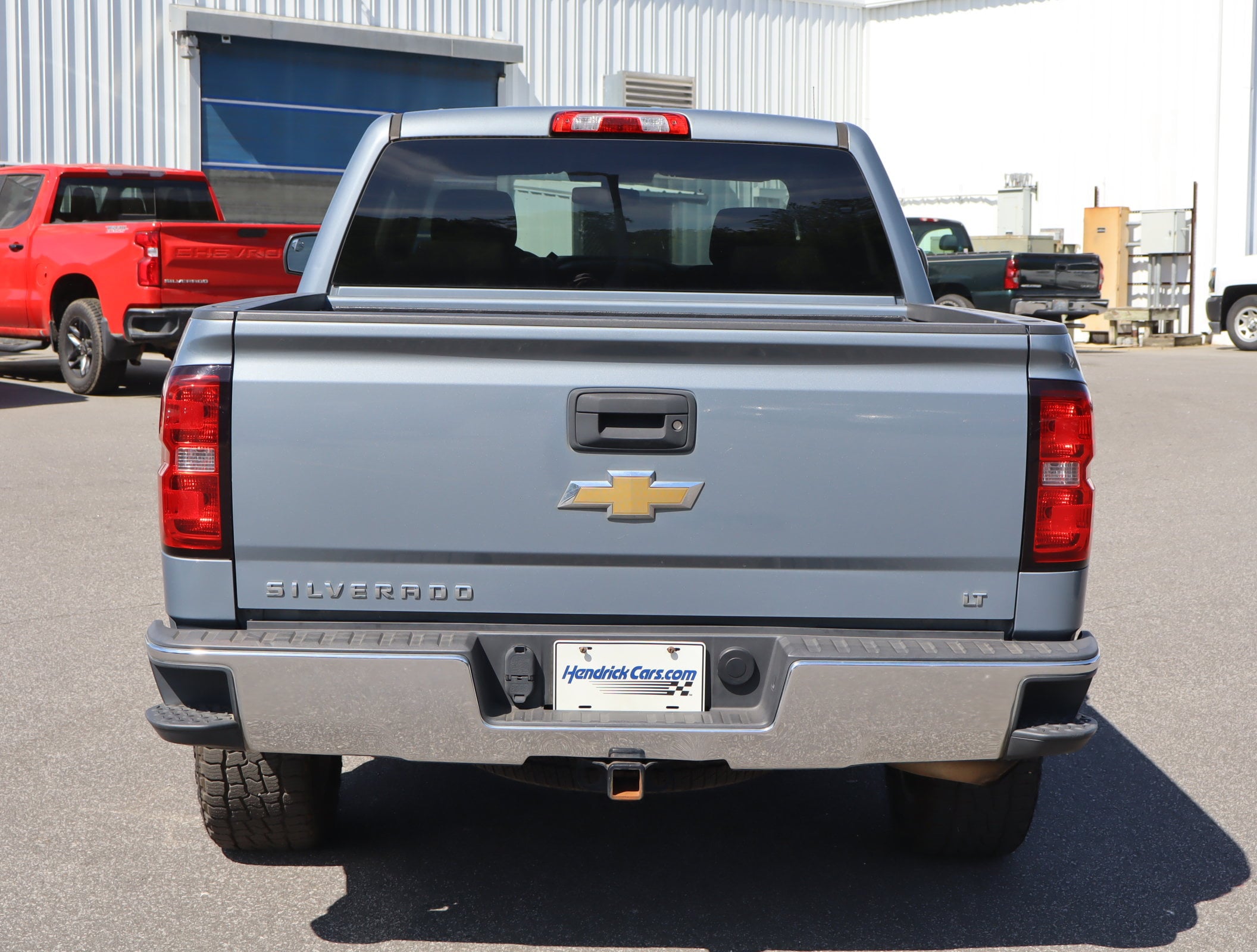 2015 Chevrolet Silverado 1500 LT photo 3