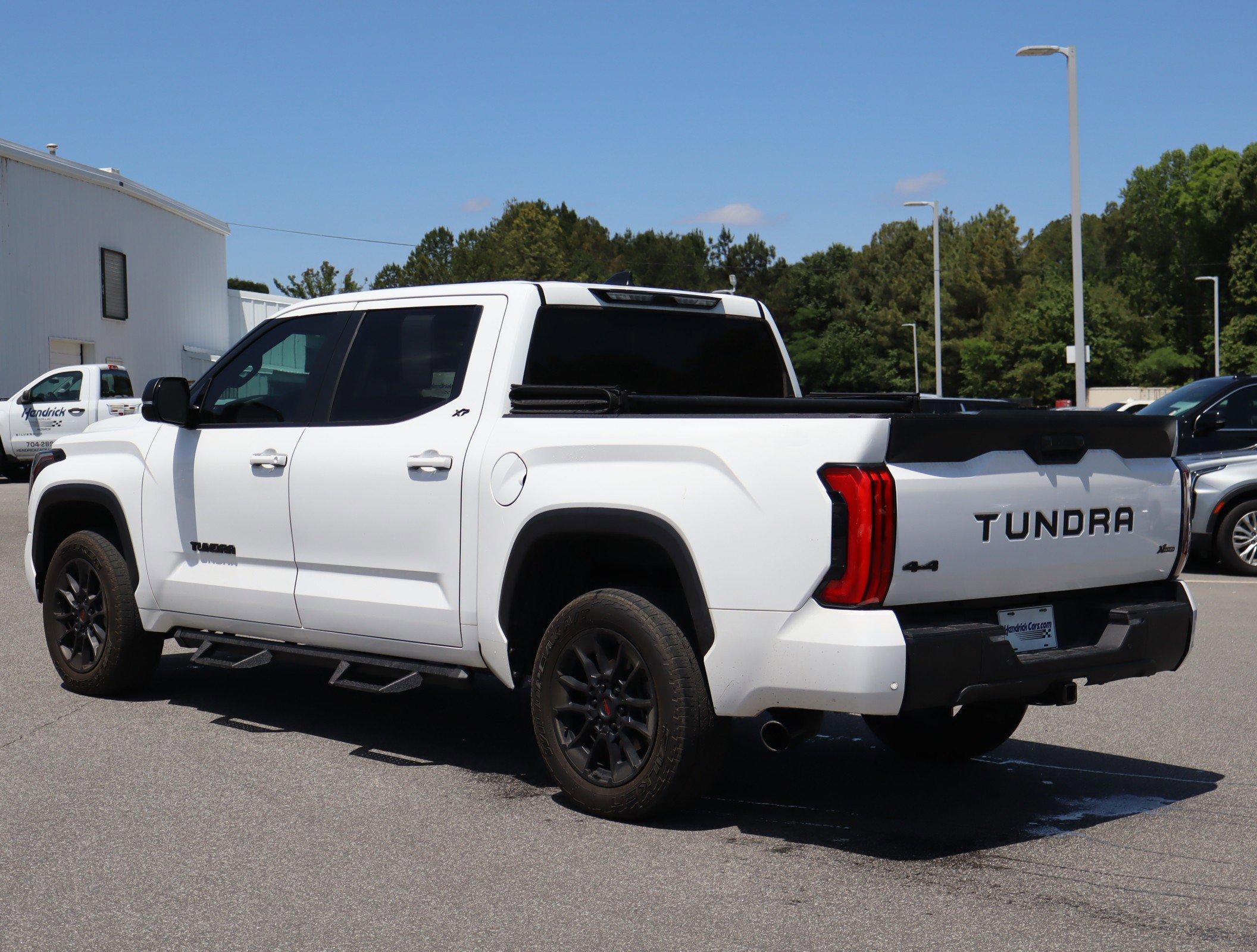 2024 Toyota Tundra 4WD SR5 photo 5