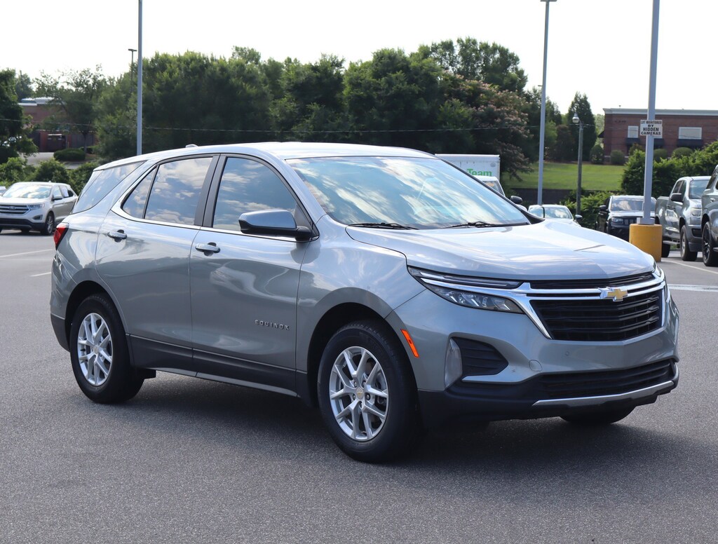 Used 2024 Chevrolet Equinox LT SUV