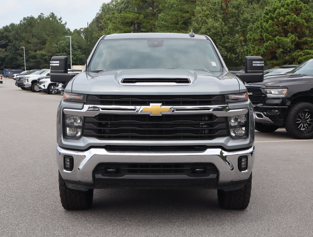 Used 2024 Chevrolet Silverado 2500HD LT Pickup
