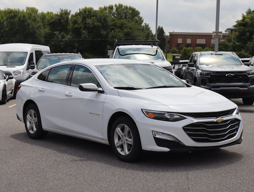 Used 2024 Chevrolet Malibu LT Sedan