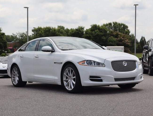 2013 Jaguar XJ Sedan