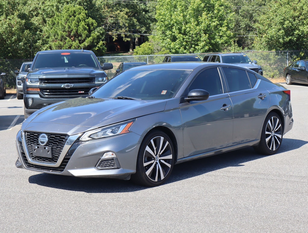 Used 2020 Nissan Altima 2.5 SR Sedan