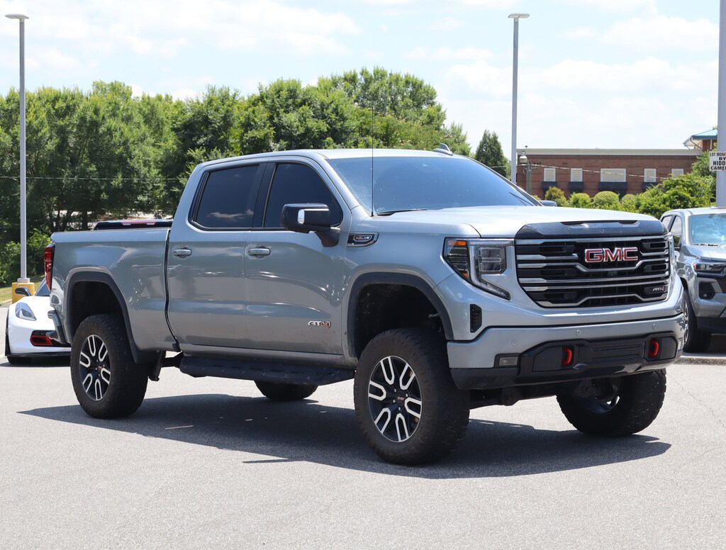Used 2025 GMC Sierra 1500 AT4 Pickup