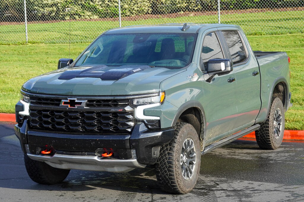 Used 2025 Chevrolet Silverado 1500 ZR2 Pickup