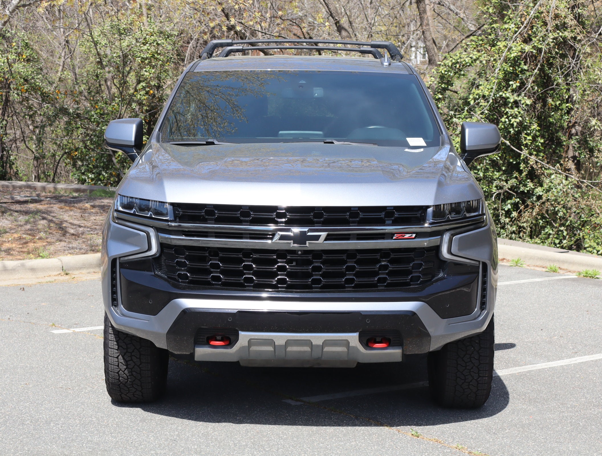 2022 Chevrolet Tahoe Z71 photo 2