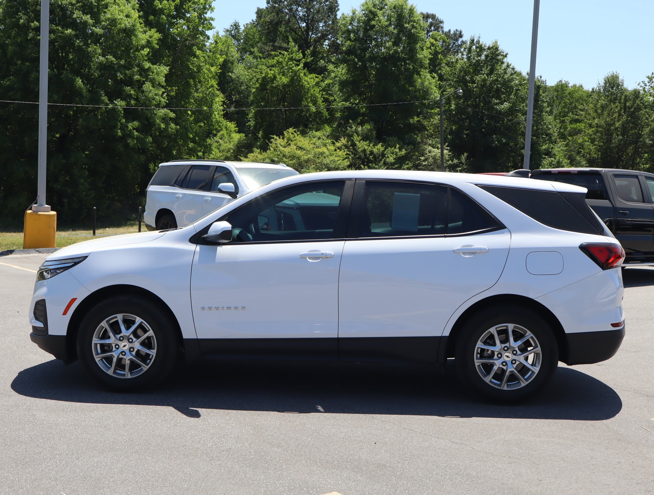 2024 Chevrolet Equinox LS photo 5