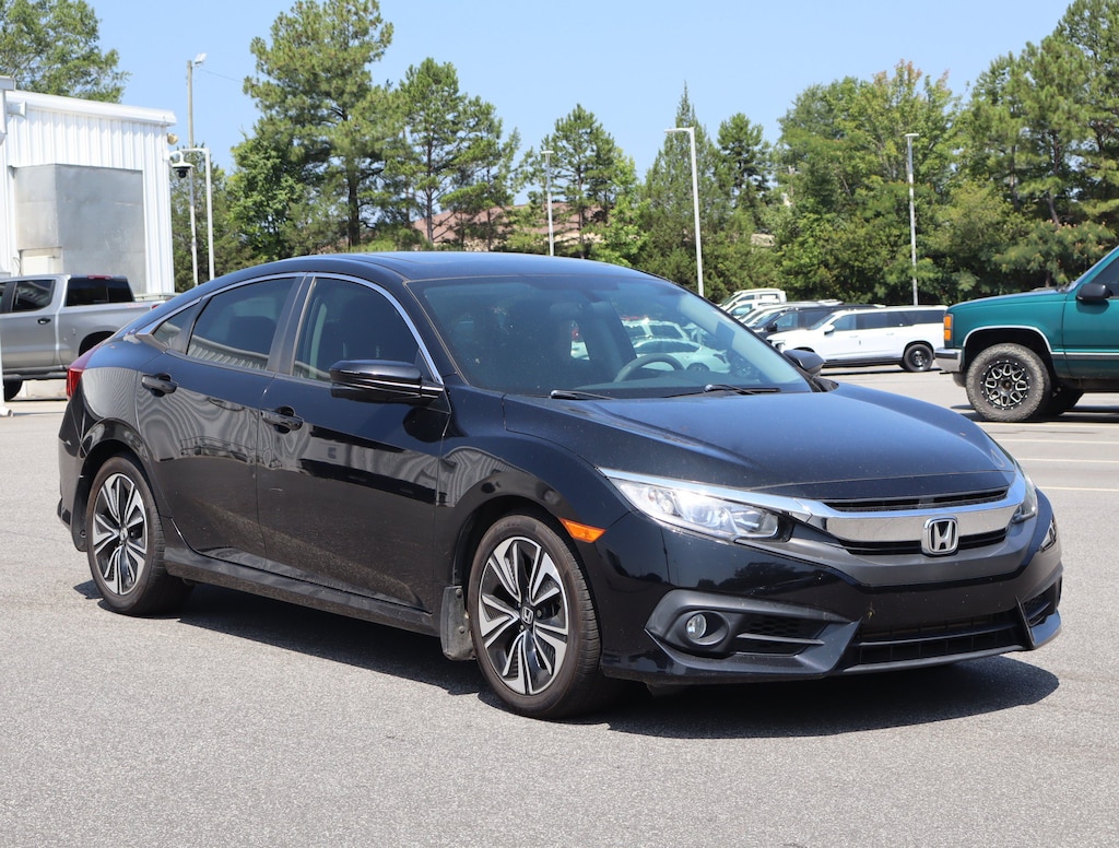 Used 2017 Honda Civic EX-T Sedan