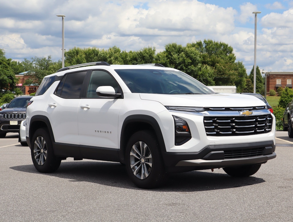 Used 2025 Chevrolet Equinox FWD LT SUV