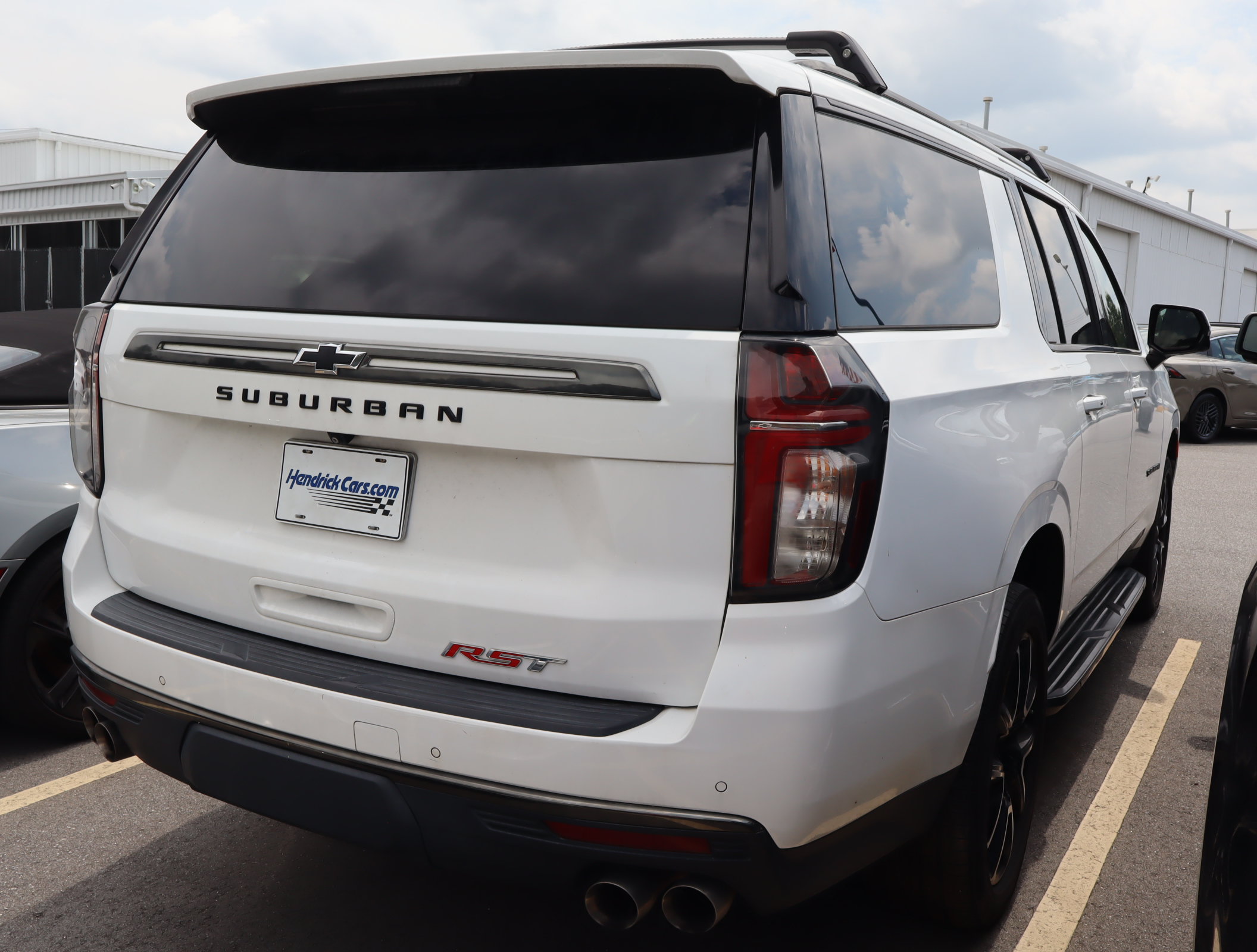 Chevrolet Suburban RST