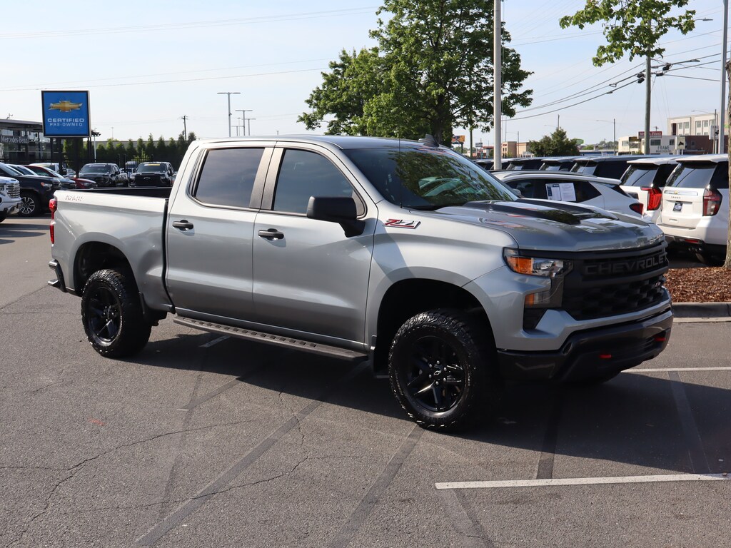 Used 2025 Chevrolet Silverado 1500 Custom Trail Boss Pickup