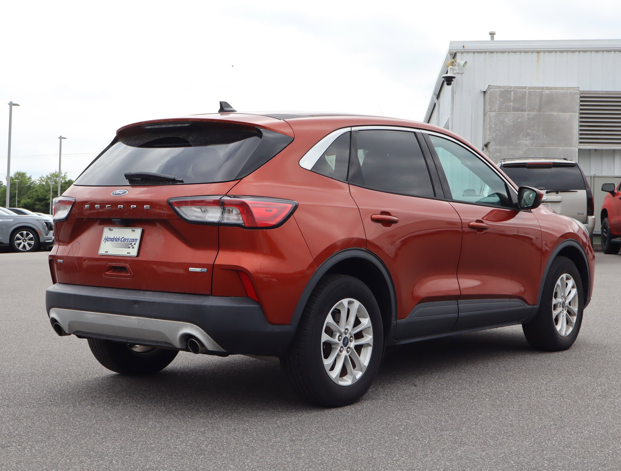 2020 Ford Escape SE photo 3
