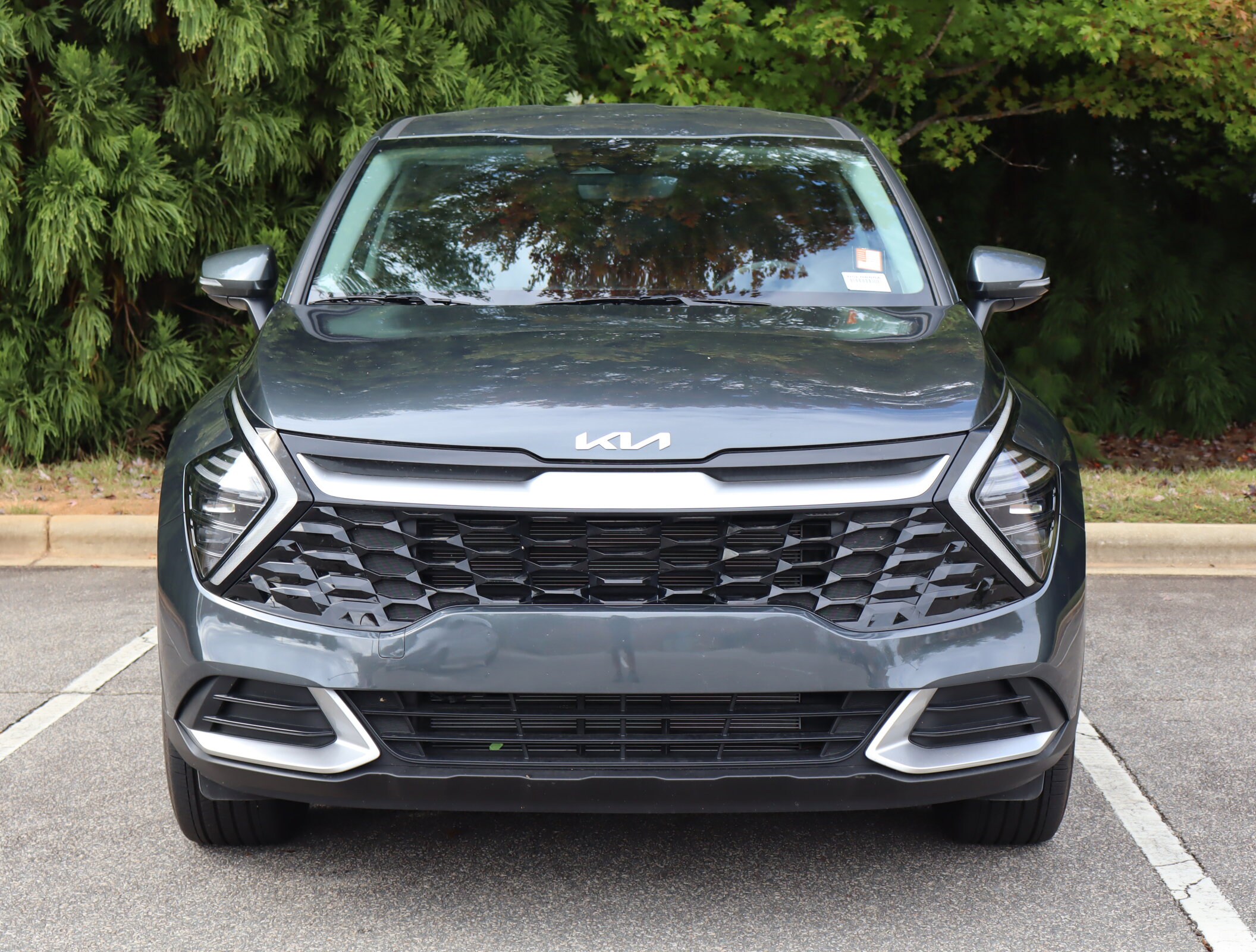 2024 Kia Sportage EX photo 2