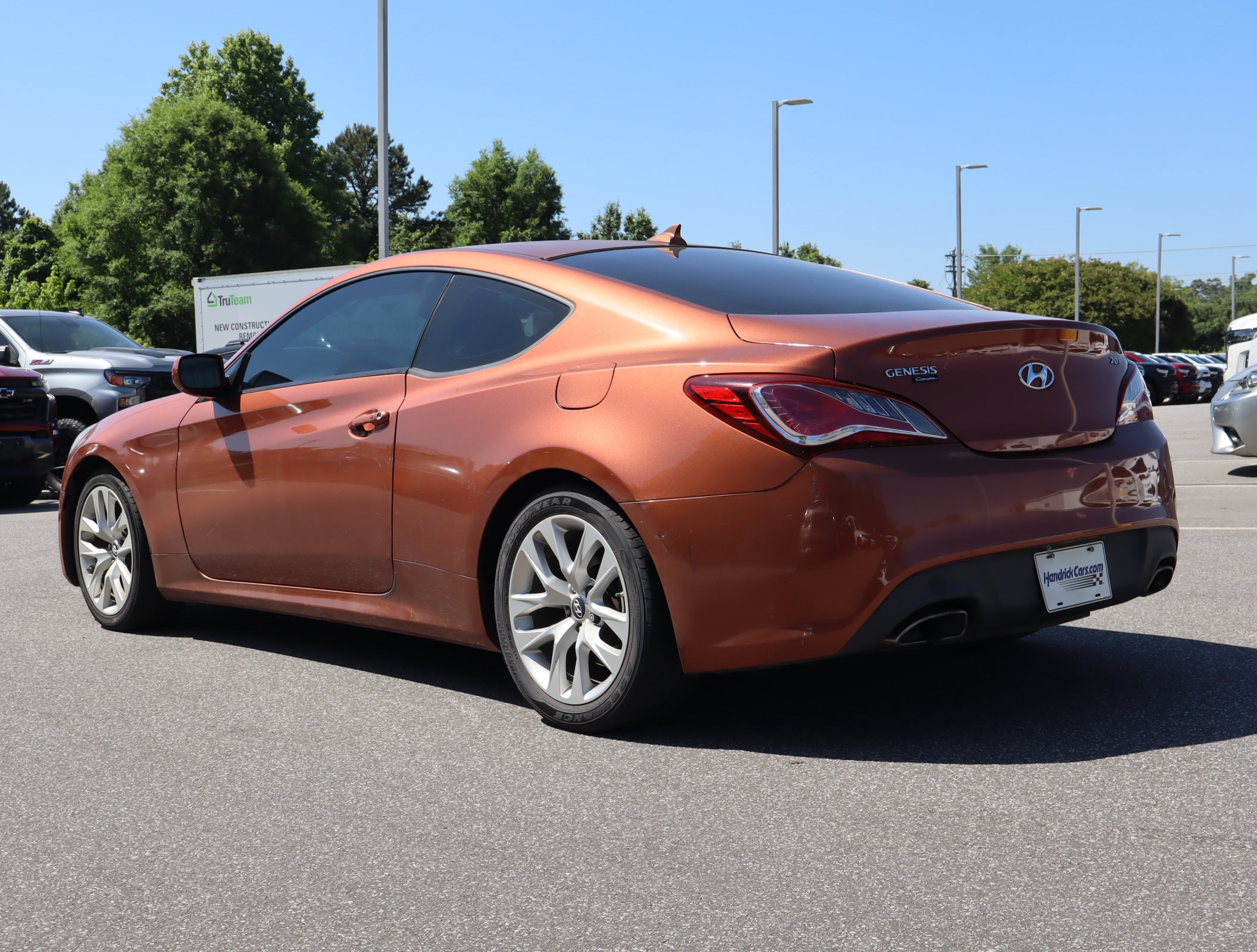 Hyundai Genesis Coupe 2.0T Premium