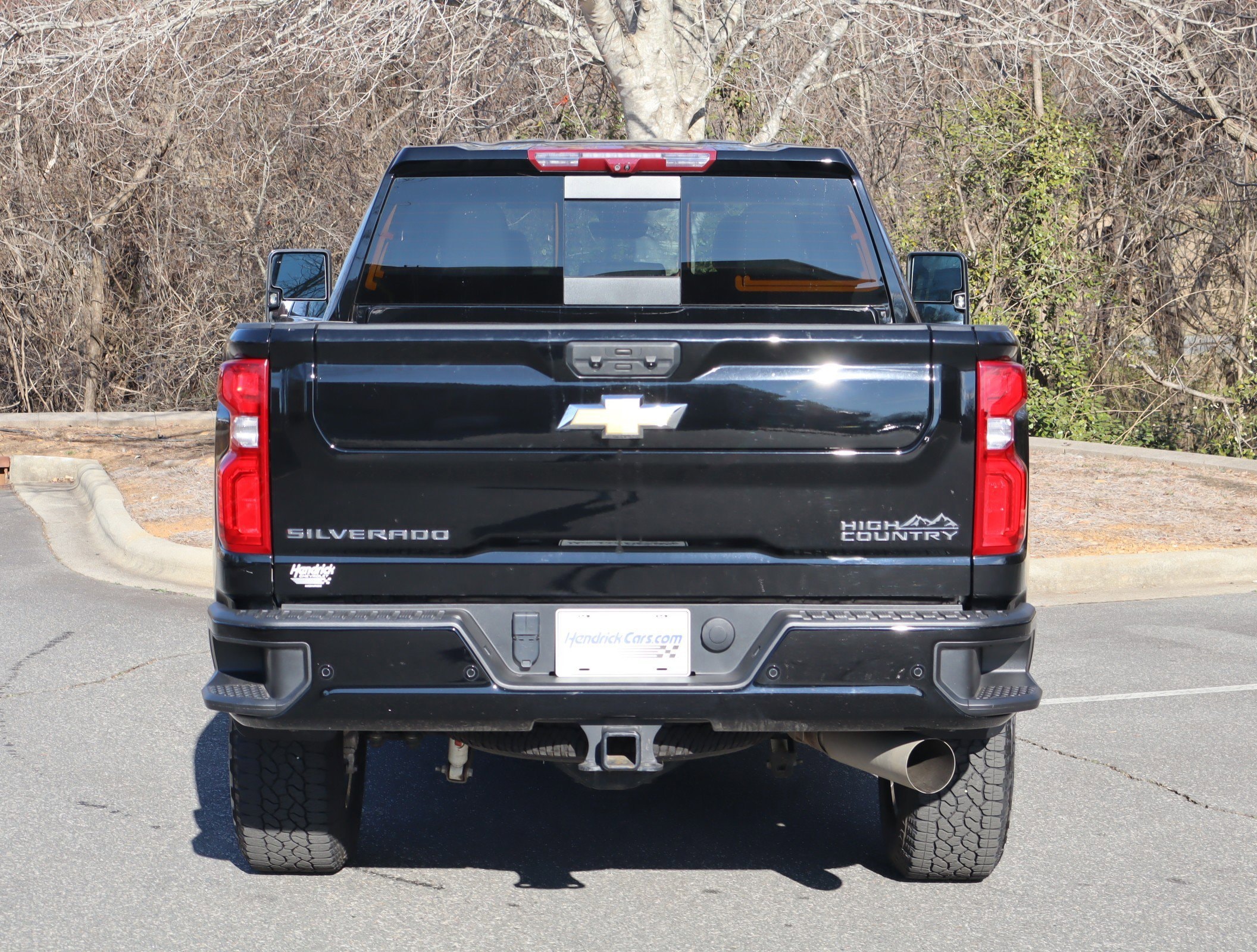 2024 Chevrolet Silverado 2500HD High Country photo 3