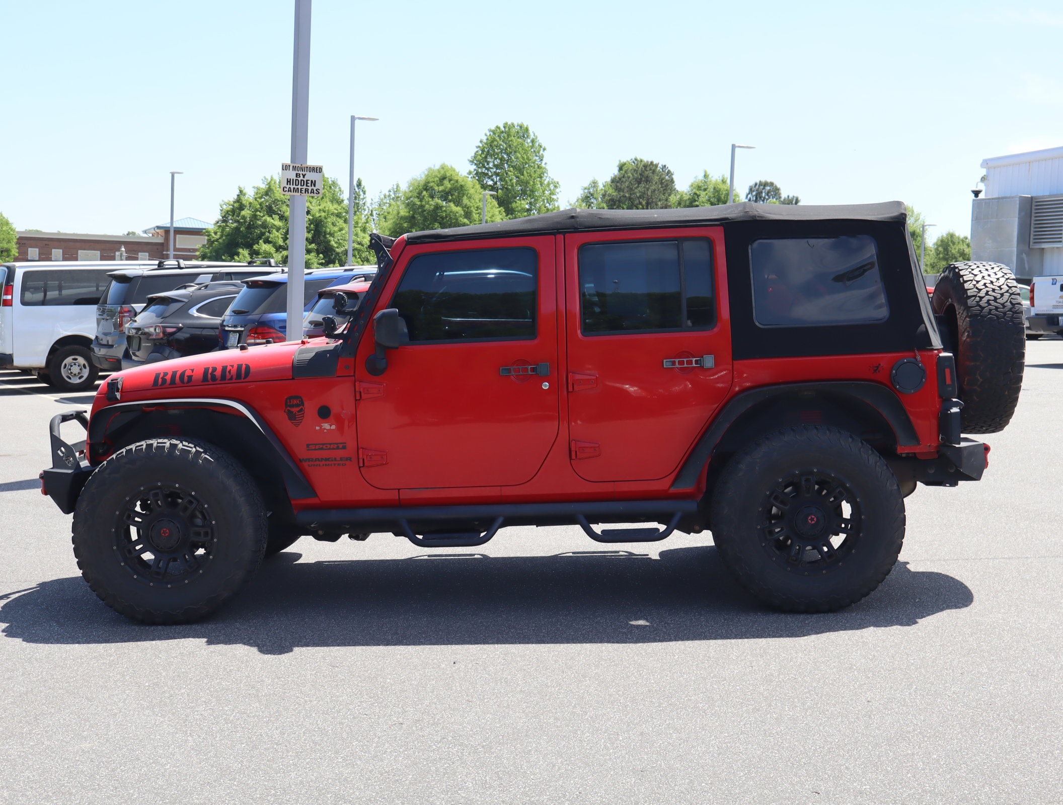 2017 Jeep Wrangler Unlimited Sport photo 5