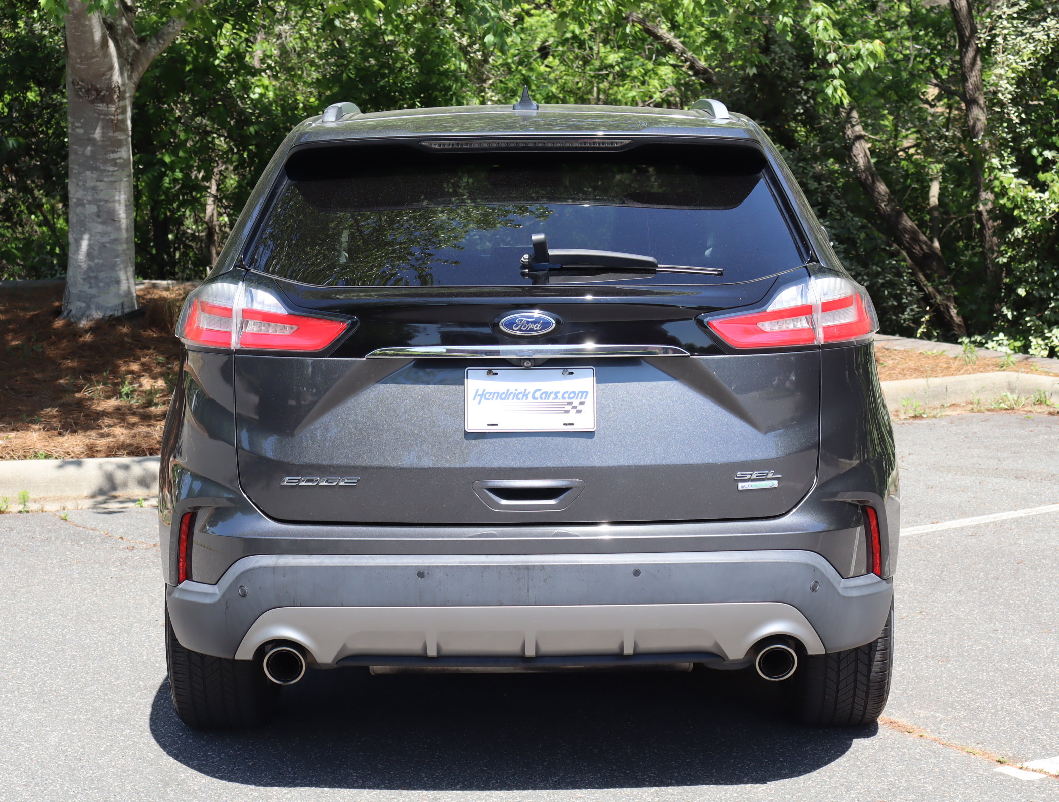 2020 Ford Edge SEL photo 3