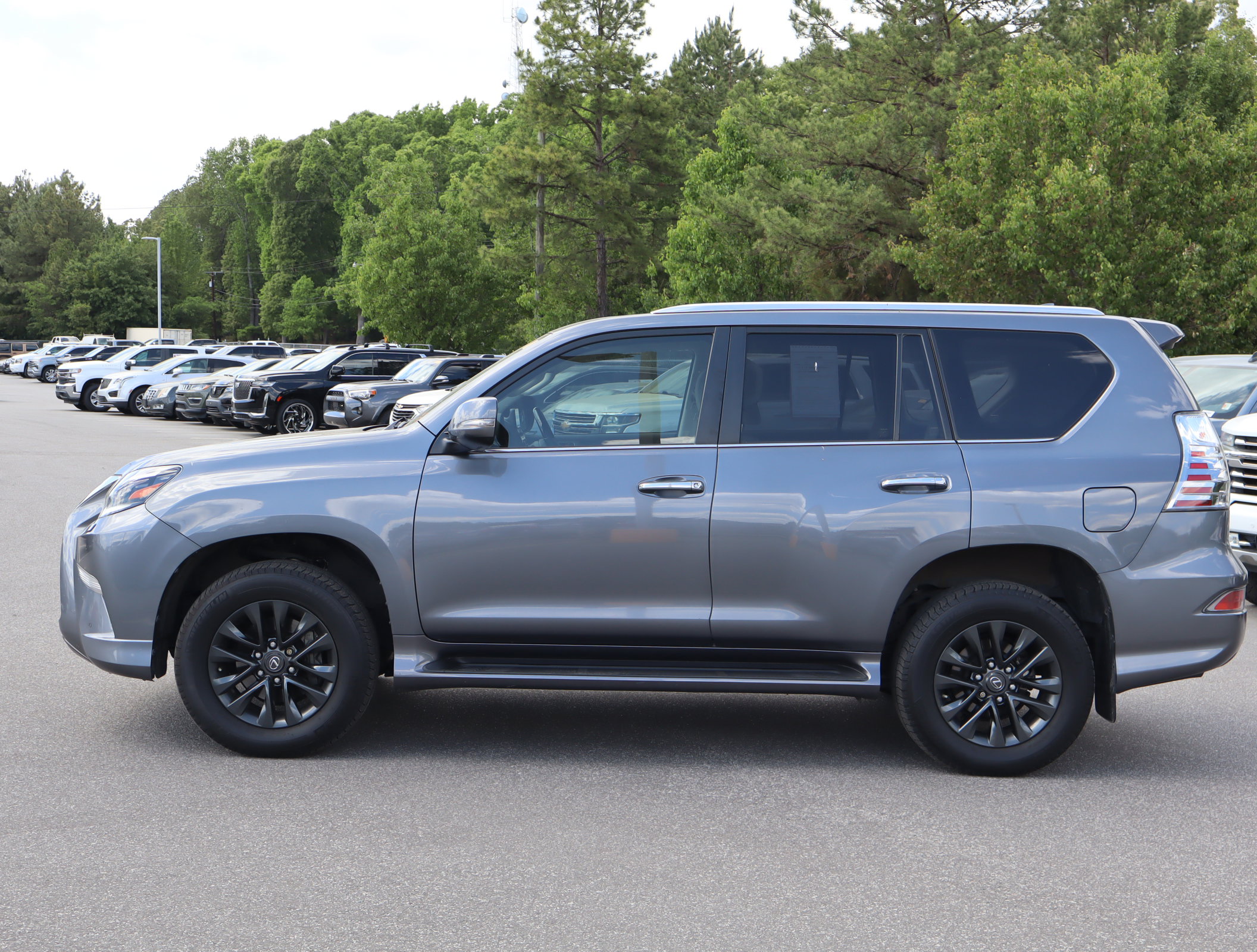 2022 LEXUS GX GX 460 Premium photo 4