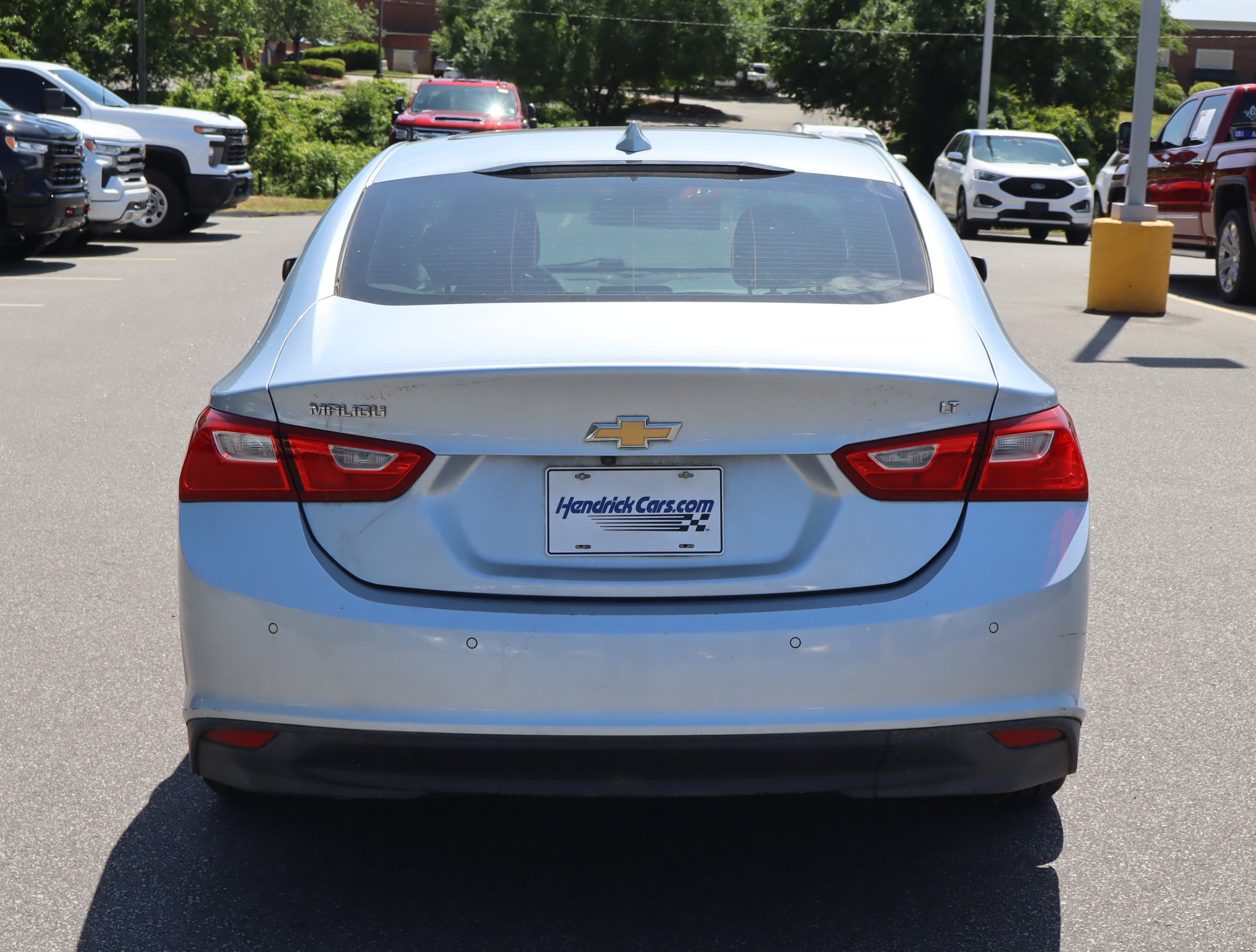 2017 Chevrolet Malibu LT photo 6