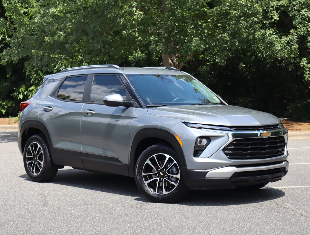 Used 2024 Chevrolet Trailblazer LT SUV