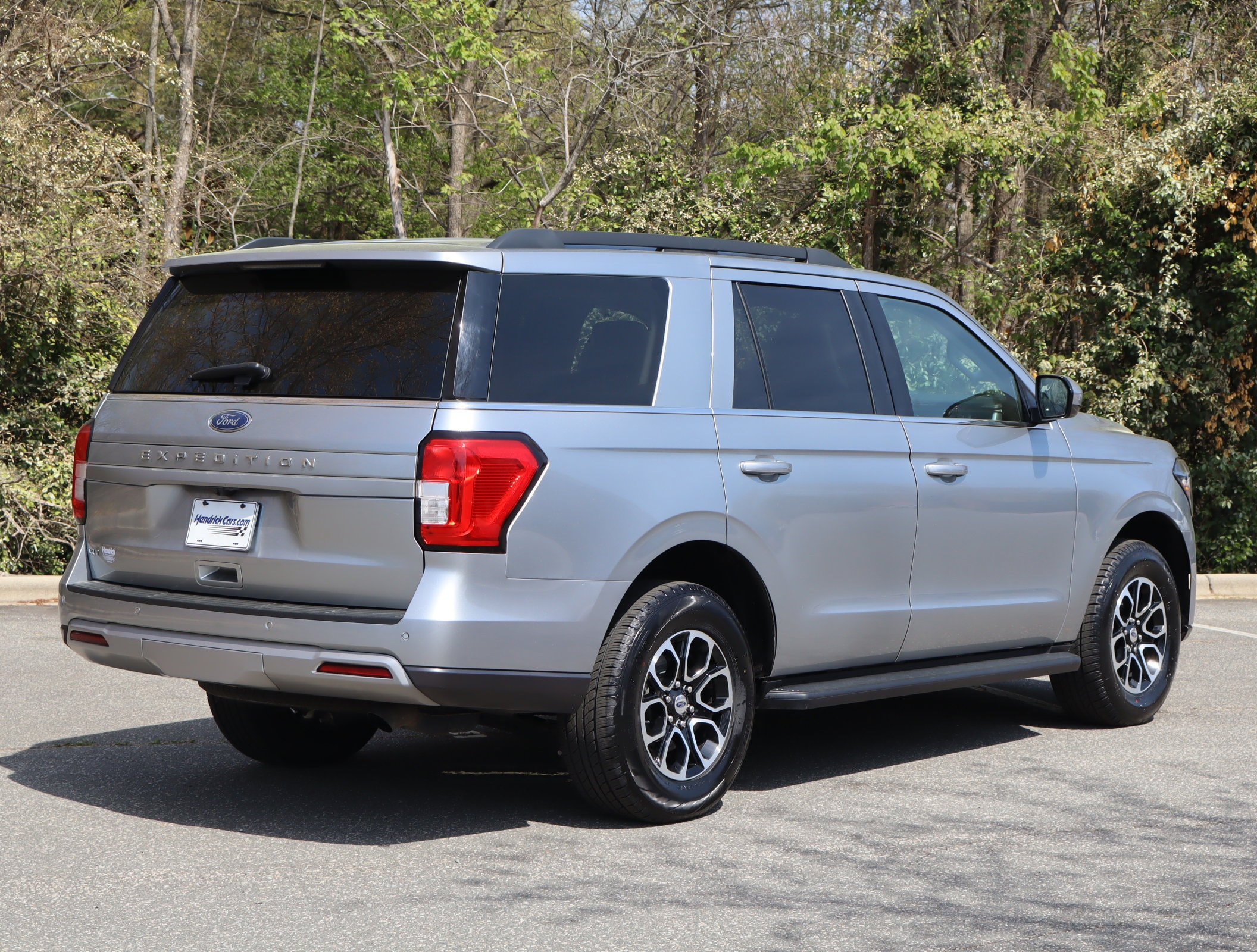 2024 Ford Expedition XLT photo 3