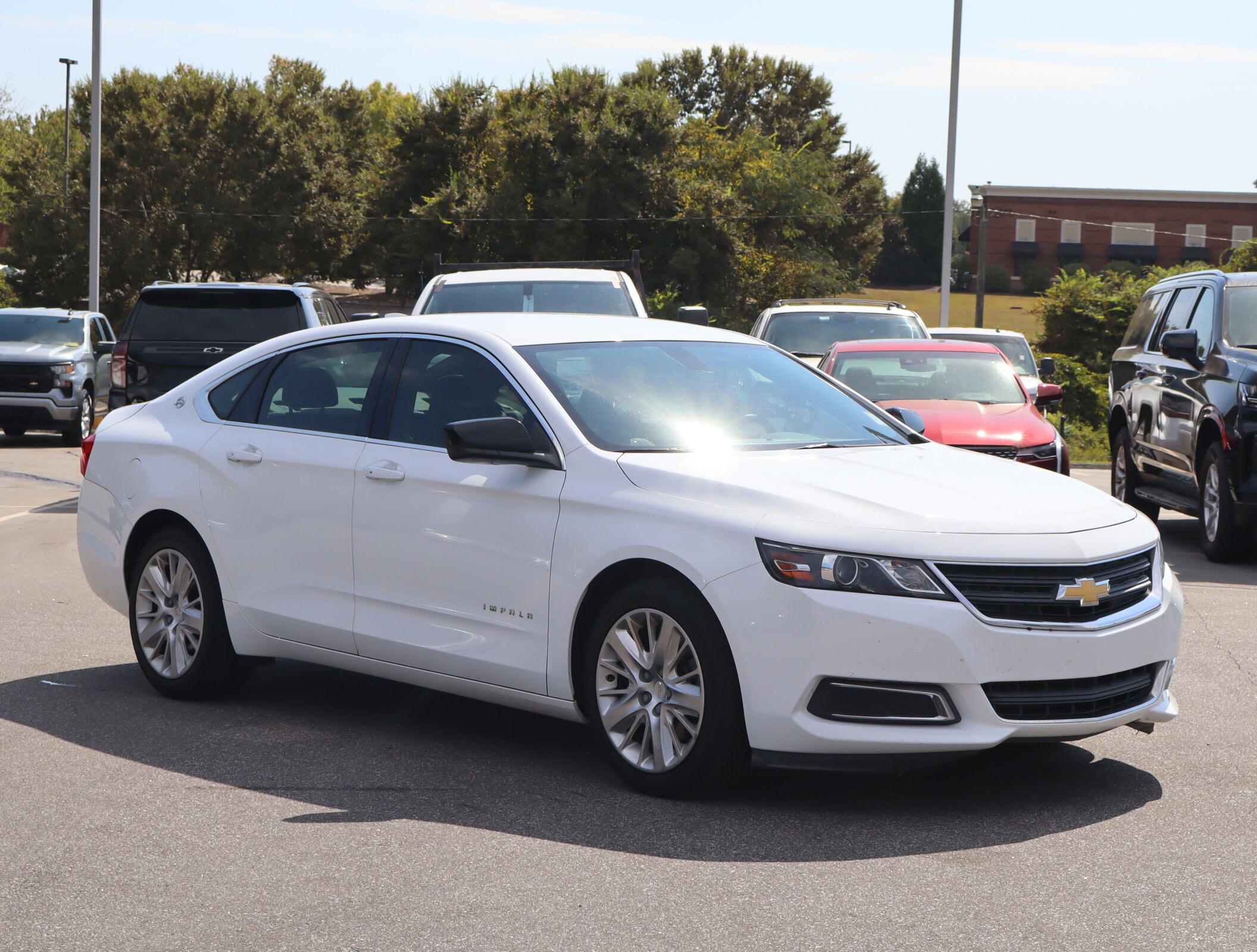 2018 Chevrolet Impala LS photo 2