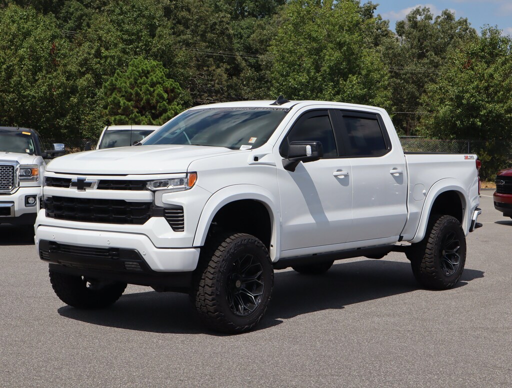 Used 2025 Chevrolet Silverado 1500 RST Pickup