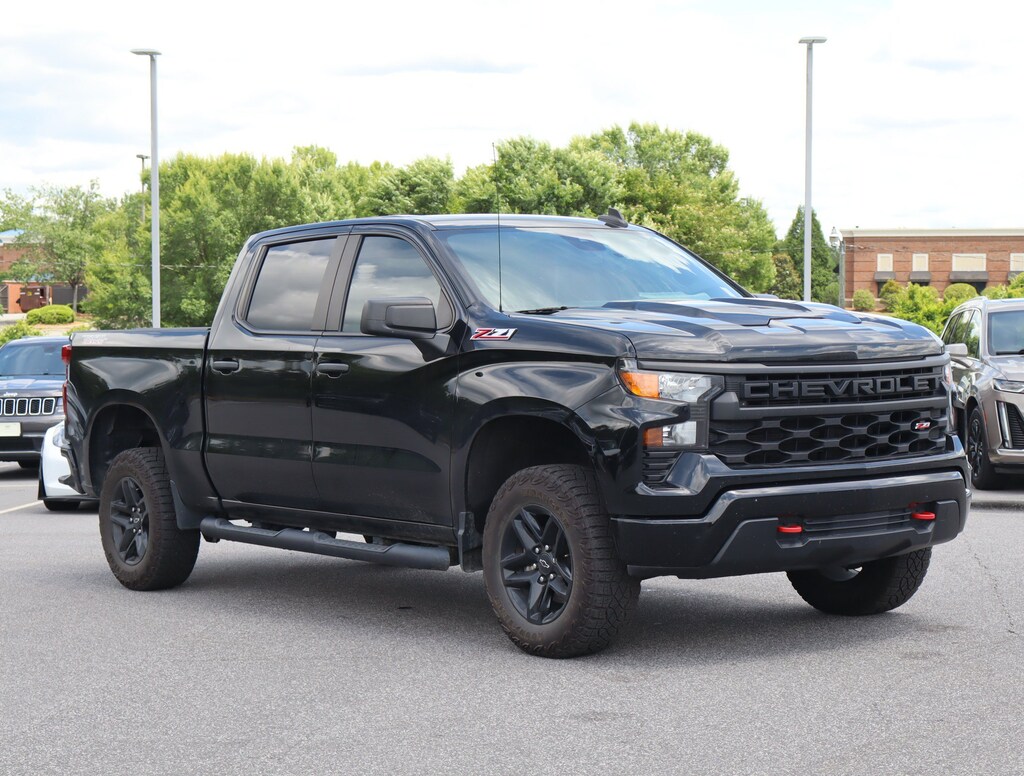 Used 2024 Chevrolet Silverado 1500 Custom Trail Boss Pickup