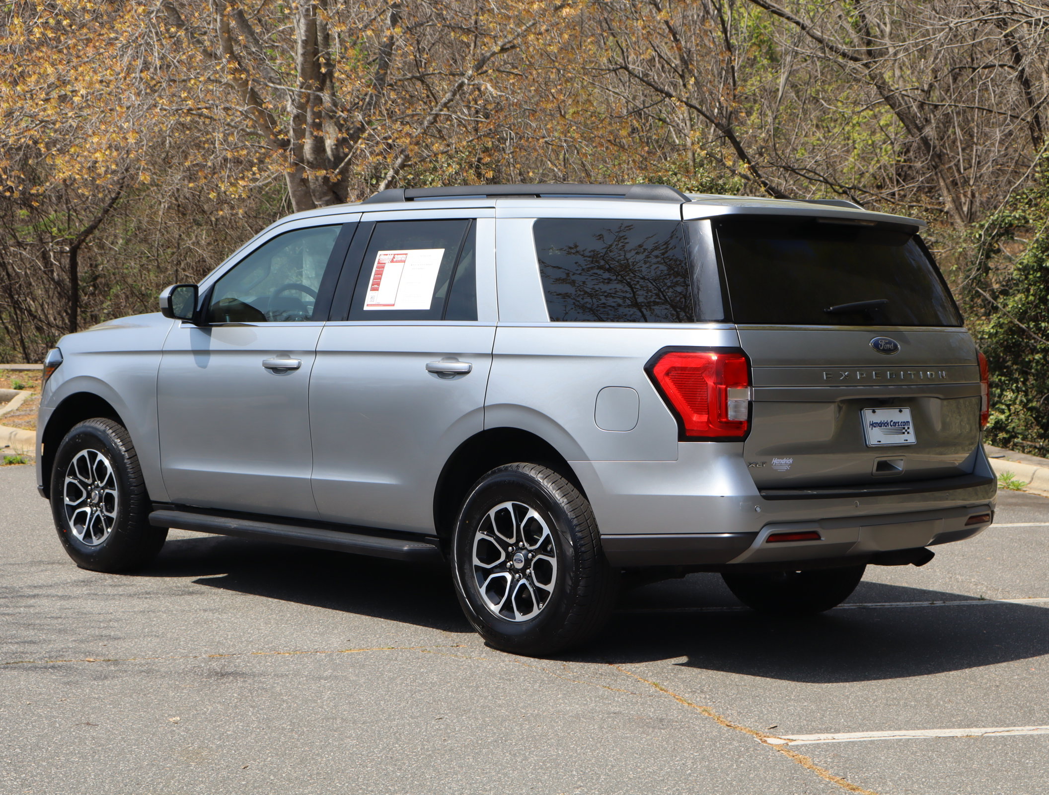 2024 Ford Expedition XLT photo 5