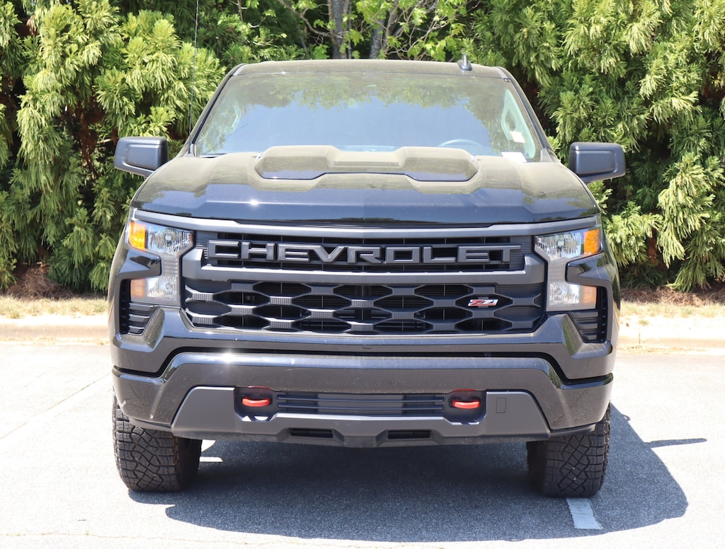 Used 2025 Chevrolet Silverado 1500 Custom Trail Boss Pickup