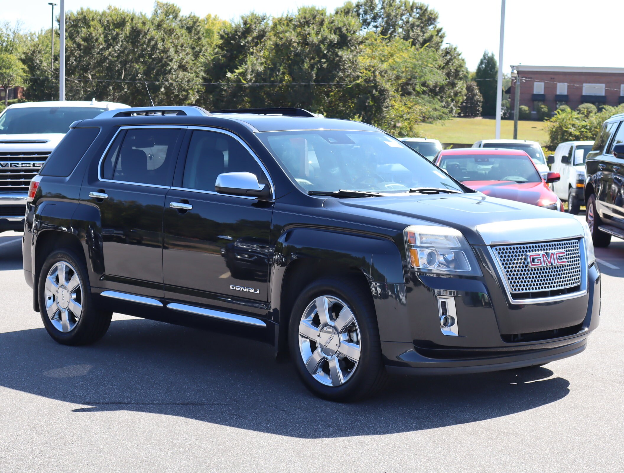 2013 Gmc Terrain Denali photo 2