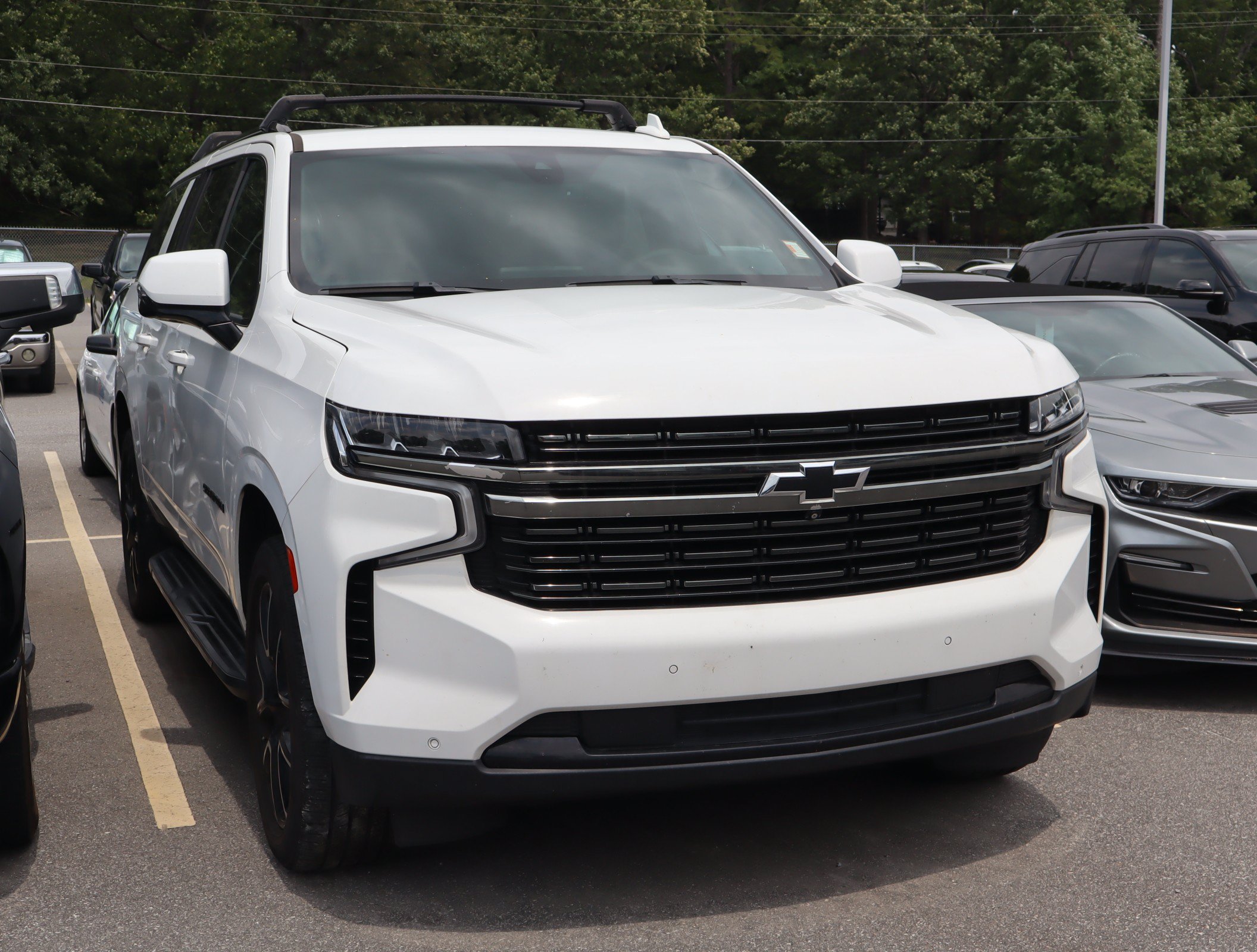 Chevrolet Suburban RST